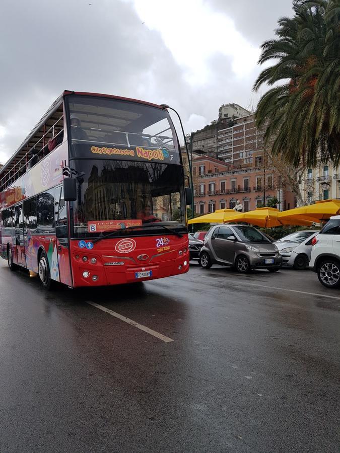 Napoli Lungomare Caracciolo Mon Amour Dış mekan fotoğraf